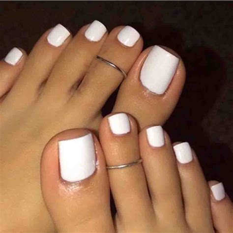 square toenails